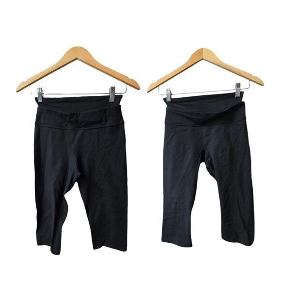 Spanx Pants - 2 SPANX Seamless‎ Capri Leggings High Waist Tummy Control SMALL